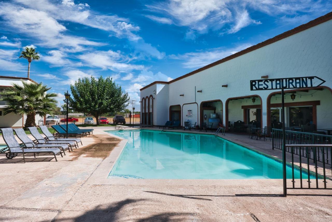 Hotel Hacienda Нуэво-Касас-Грандес Экстерьер фото